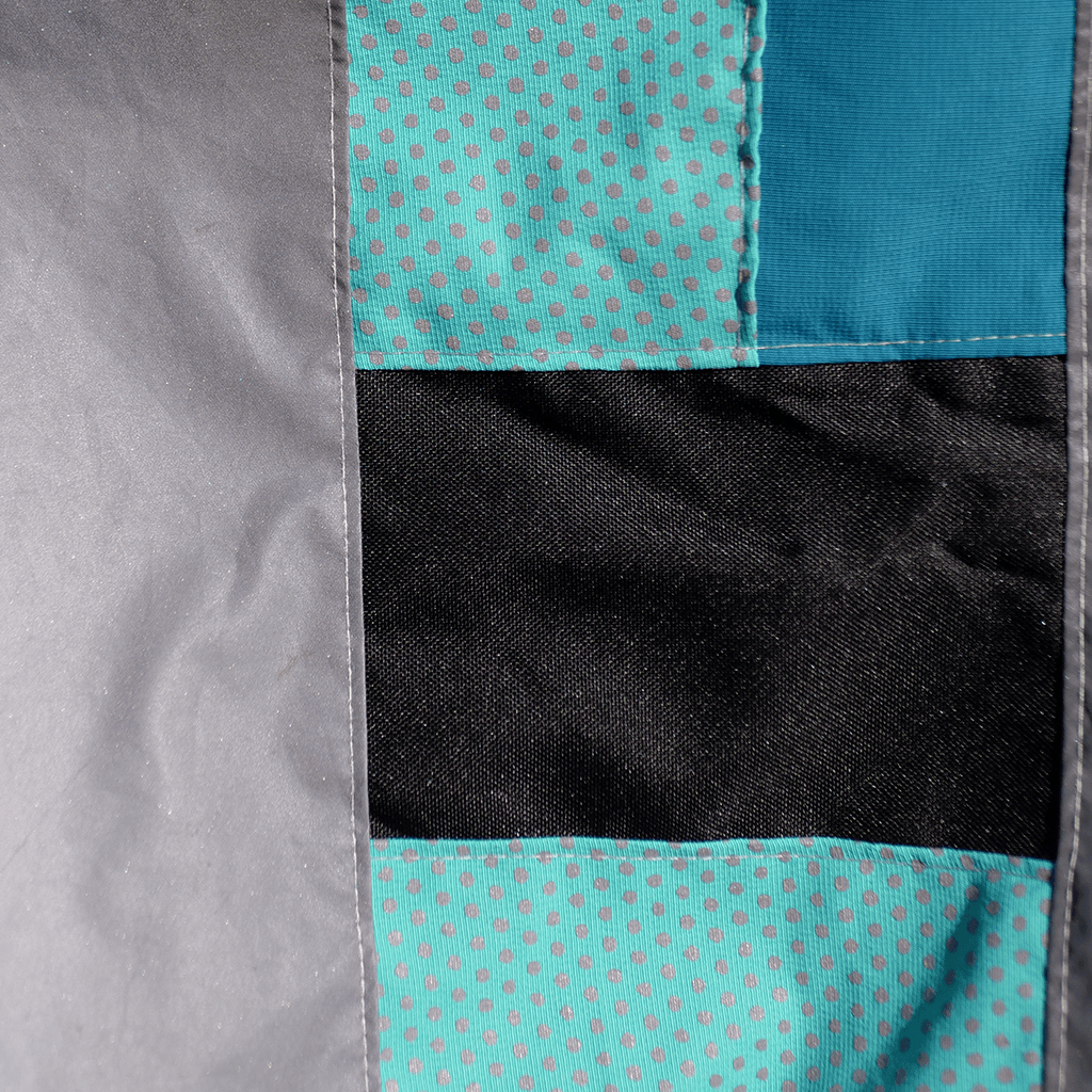 gomi Tote Bag