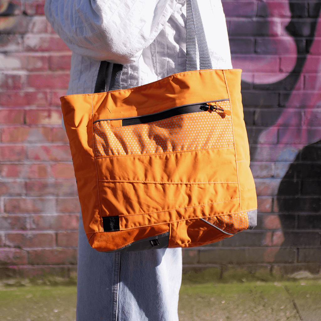 gomi Tote Bag