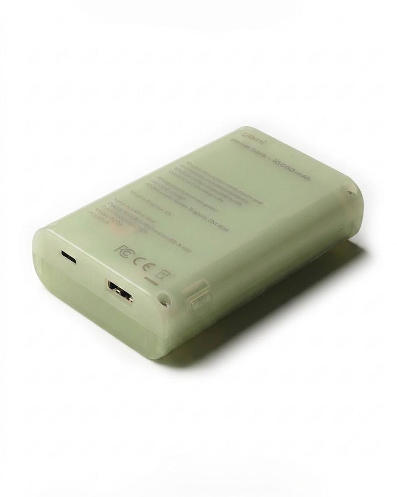 Translucent Nettle Power Bank